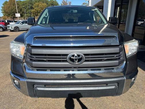 2015 Toyota Tundra SR5