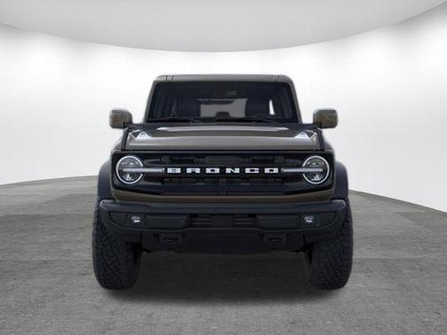 Gray 2026 Ford Bronco Outer Banks