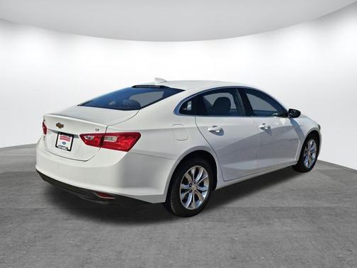2023 Chevrolet Malibu LT W/1LT