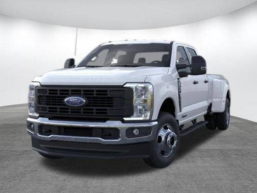 Oxford White 2026 Ford F-350 XL