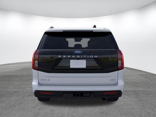 Space Silver 2026 Ford Expedition Max Active