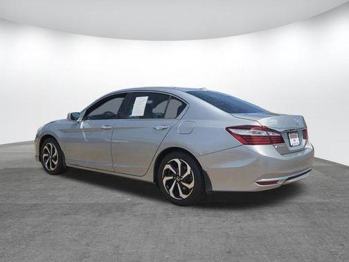 Silver 2017 Honda Accord EX-L