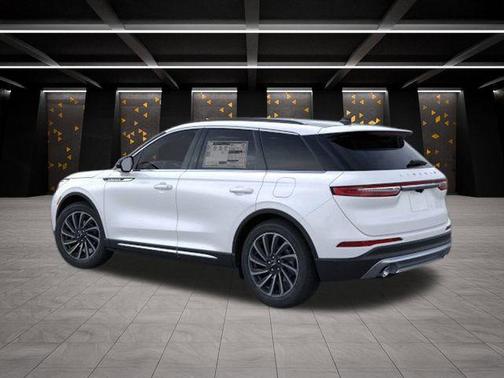 2026 Lincoln Corsair Reserve