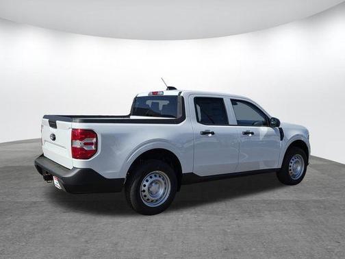 Oxford White 2026 Ford Maverick XL