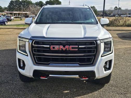 2024 GMC Yukon AT4