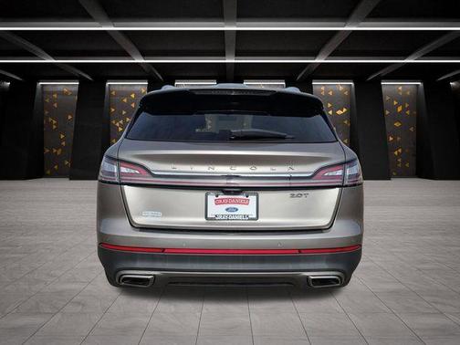 2019 Lincoln Nautilus Standard