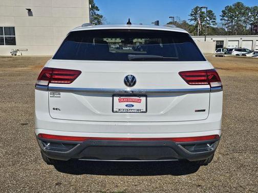 2021 Volkswagen Atlas Cross Sport 2.0T SEL