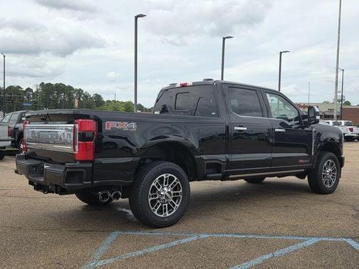 Agate Black Metallic 2026 Ford F-250 Platinum