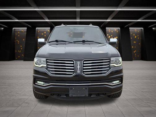 2016 Lincoln Navigator Select
