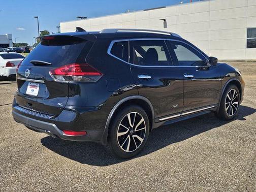 2018 Nissan Rogue SL