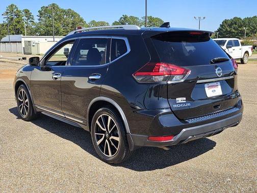 2018 Nissan Rogue SL