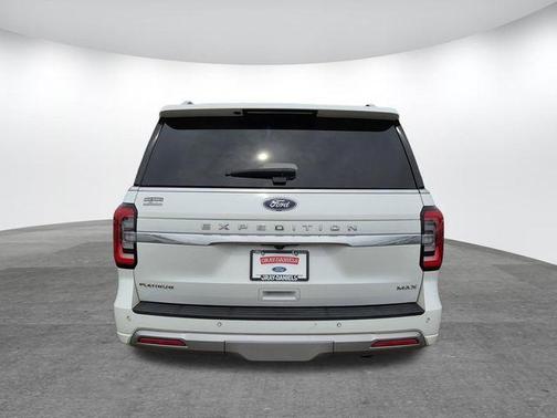 Star White 2022 Ford Expedition Max Platinum