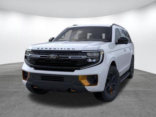 Space Silver 2026 Ford Expedition Tremor