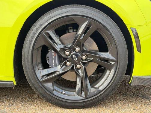 2021 Chevrolet Camaro LT1