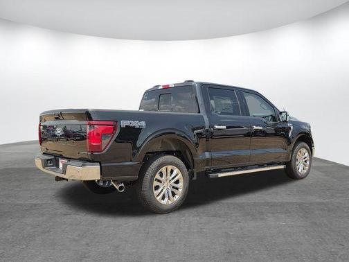 Agate Black Metallic 2026 Ford F-150 XLT
