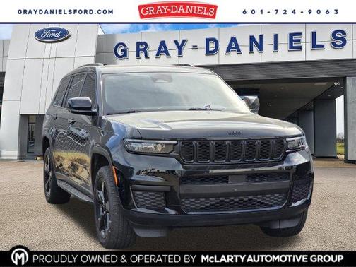 Diamond Black 2023 Jeep Grand Cherokee L Laredo