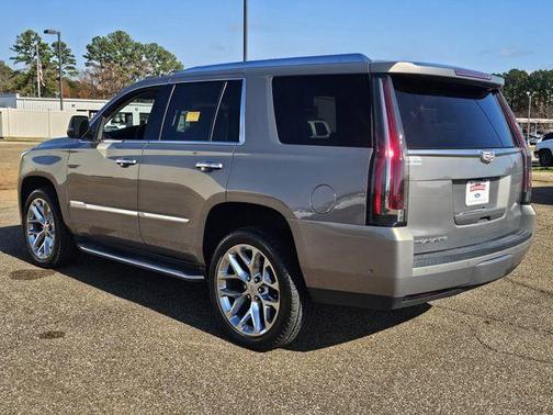 2019 Cadillac Escalade Luxury