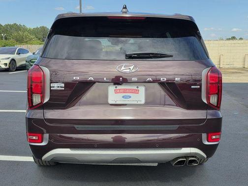 Burgundy 2022 Hyundai PALISADE Limited