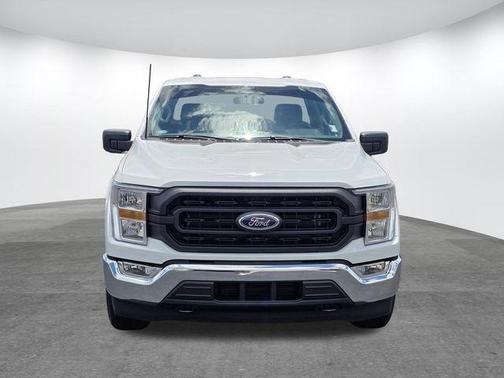 Oxford White 2022 Ford F-150 XL