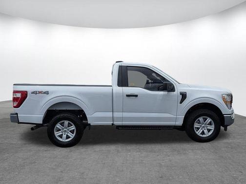 Oxford White 2022 Ford F-150 XL