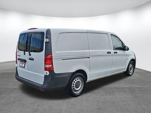 2019 Mercedes-Benz Metris Base