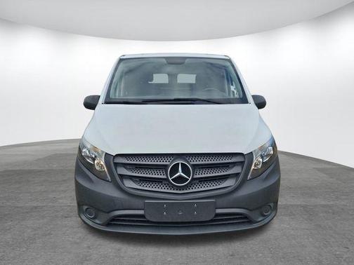 2019 Mercedes-Benz Metris Base