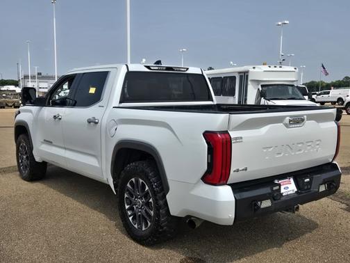 2023 Toyota Tundra LIMITED
