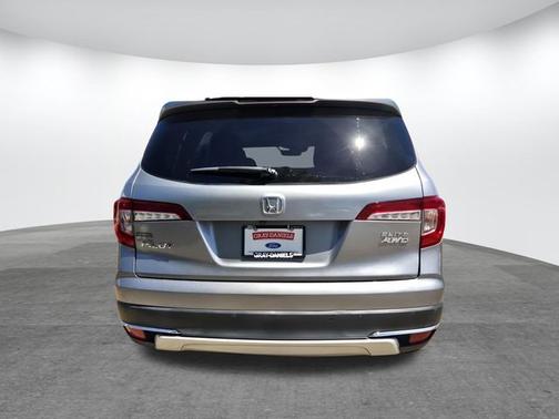 2020 Honda Pilot ELITE