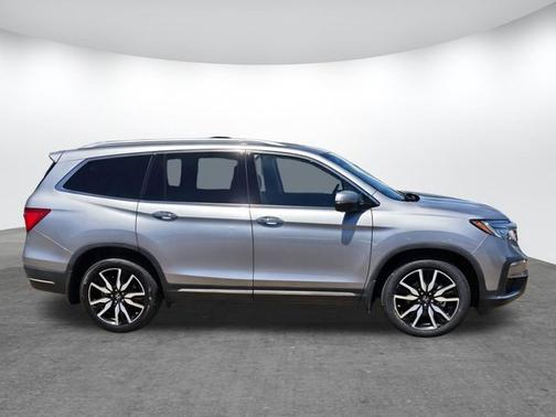 2020 Honda Pilot ELITE