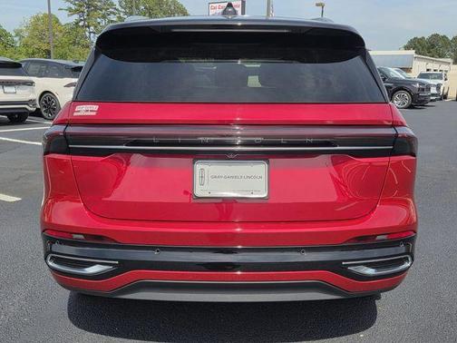 2025 Lincoln Nautilus Reserve