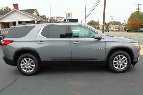 2020 Chevrolet Traverse LT Leather