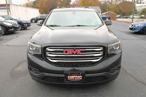 2017 GMC Acadia SLE-2