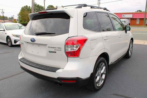 2016 Subaru Forester 2.5i Touring