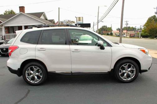 2016 Subaru Forester 2.5i Touring