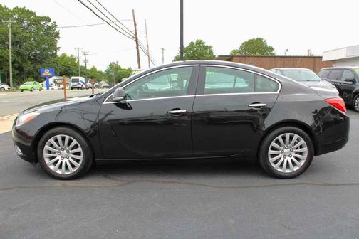 2013 Buick Regal Premium 1