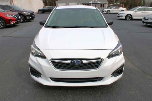 2019 Subaru Impreza 2.0i