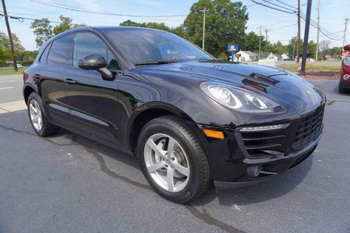 2018 Porsche Macan 