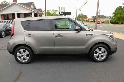 2018 Kia Soul Base