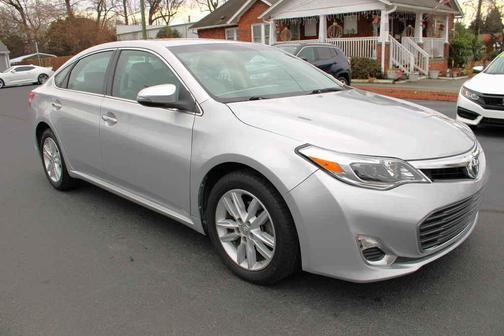 2014 Toyota Avalon XLE