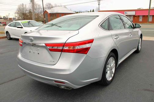 2014 Toyota Avalon XLE
