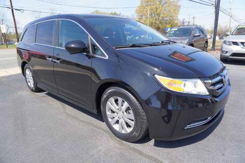 Crystal Black Pearl 2016 Honda Odyssey SE