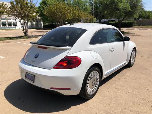 2016 Volkswagen Beetle 1.8T SE
