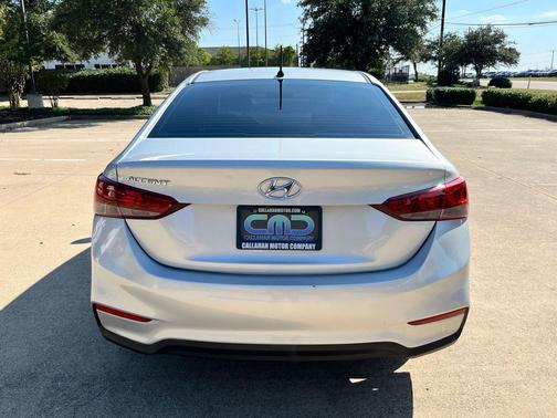 2021 Hyundai Accent SE