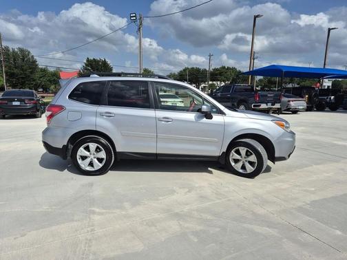 Dark Gray Metallic 2016 Subaru Forester 2.5i Limited