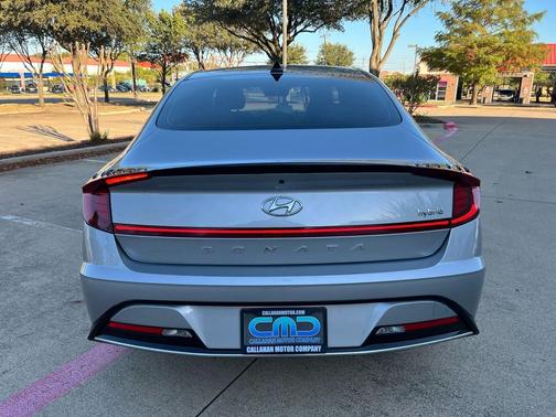 2023 Hyundai SONATA Hybrid SE