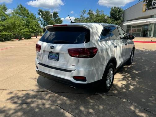 2020 Kia Sorento LX