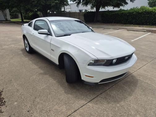 White Platinum Metallic Tri-Coat 2012 Ford Mustang GT
