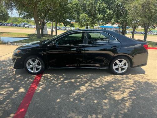 2013 Toyota Camry SE