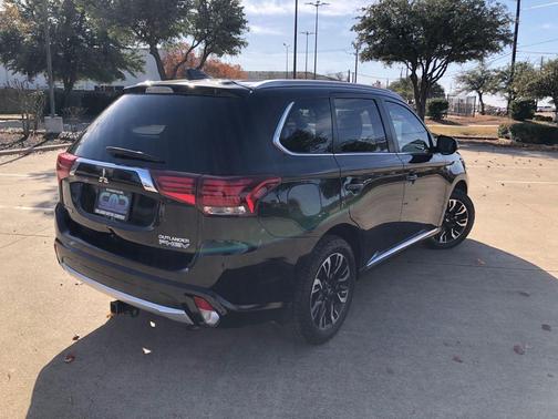 2018 Mitsubishi Outlander PHEV SEL