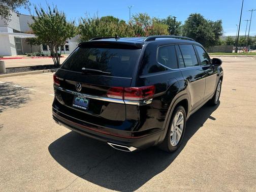 2023 Volkswagen Atlas 2.0T SE w/Technology